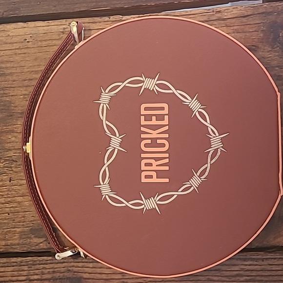 Jeffree Star Pricked - Picture 2 of 3